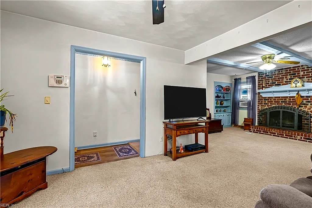 2824 Augusta CIR, VIRGINIA BEACH VA 23453 - Photo 5