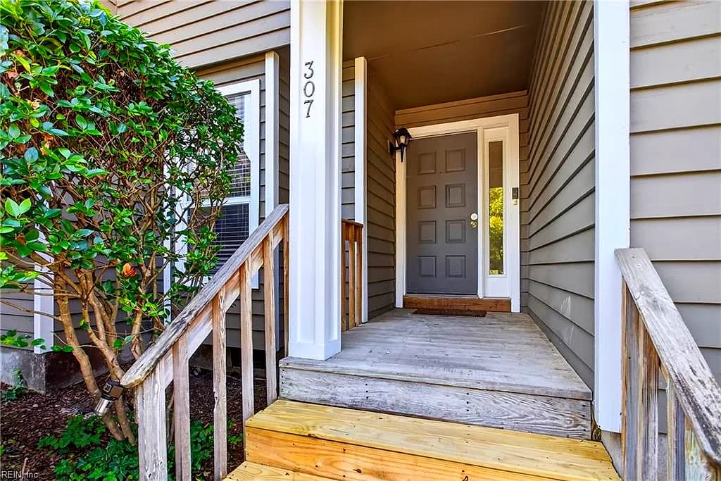 307 Windship CV, VIRGINIA BEACH VA 23454 - Photo 4