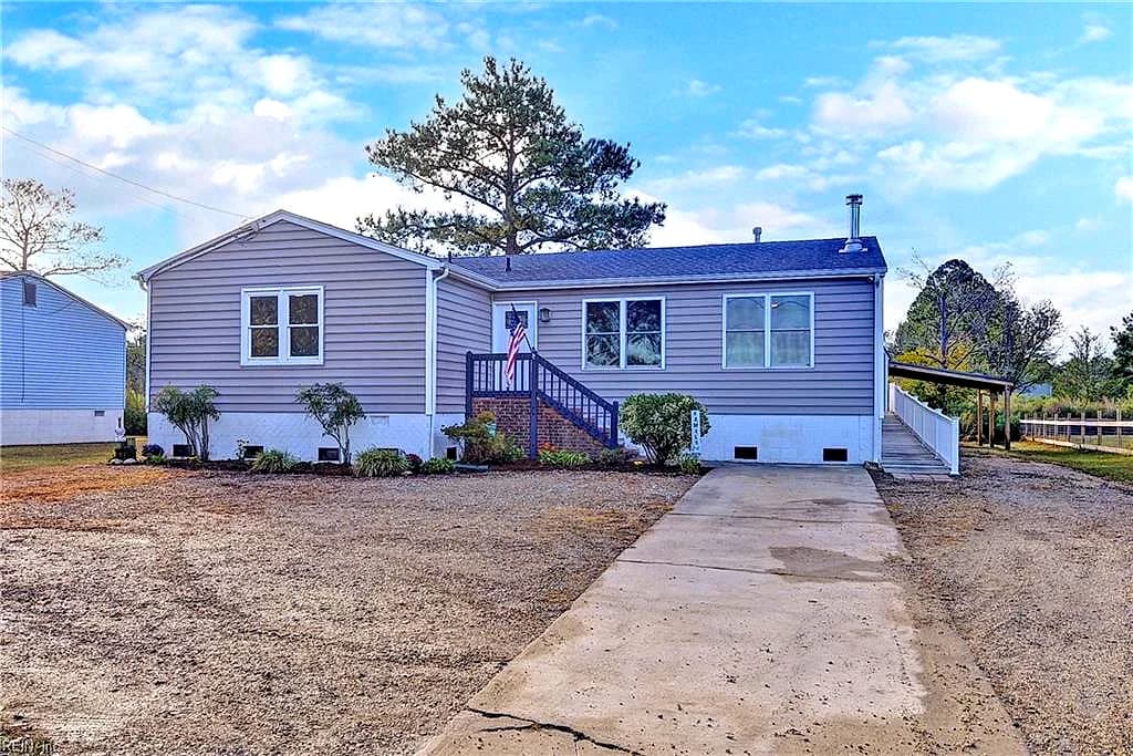 18 Ridge RD, POQUOSON VA 23662 - Photo 3