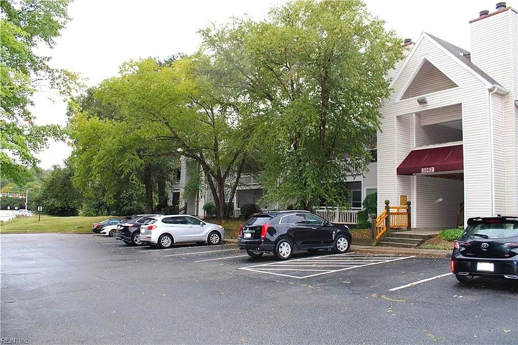 3962 Appaloosa LN #201, NEWPORT NEWS VA 23602 - Photo 4
