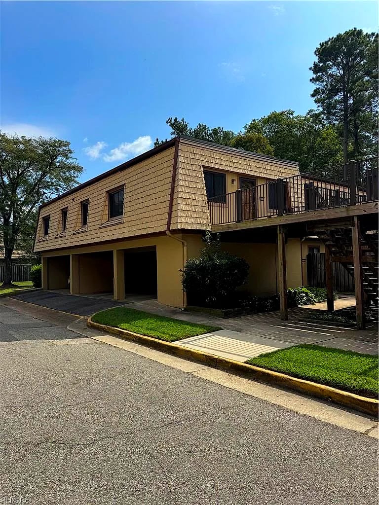 1645 Malibu PL, NEWPORT NEWS VA 23608