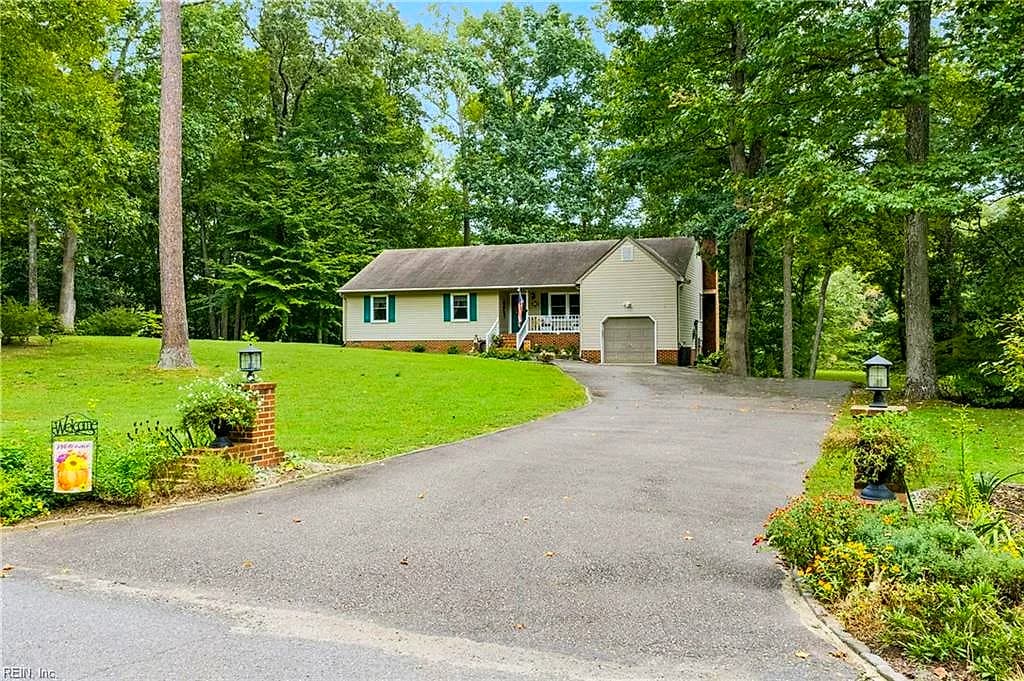 9843 Spring Branch DR, NORTH VA 23128 - Photo 2