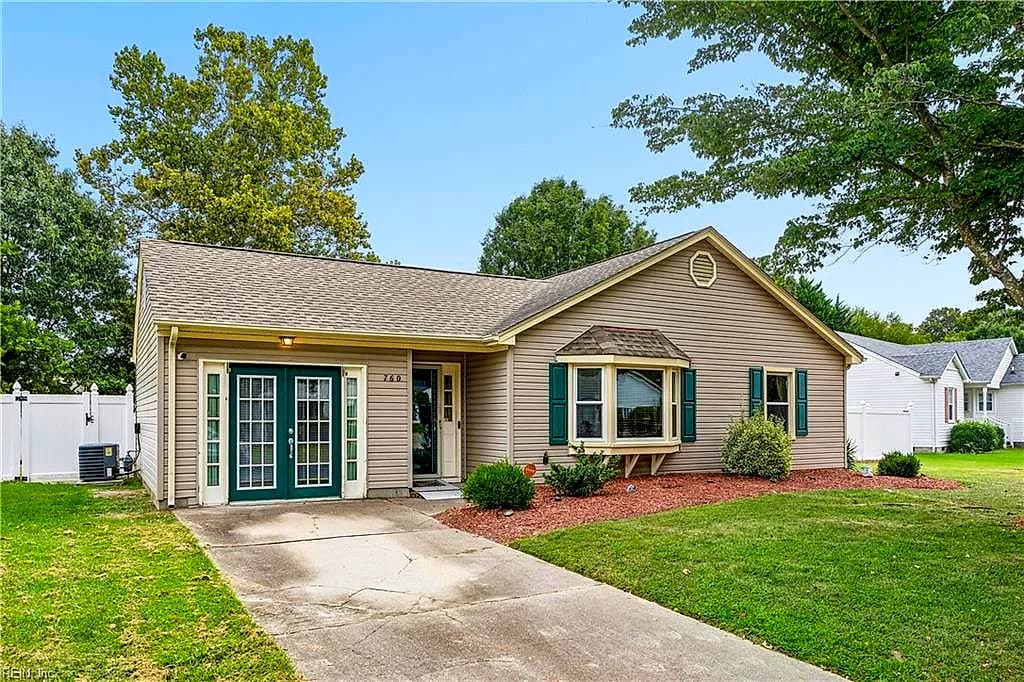 760 Michelle DR, NEWPORT NEWS VA 23601 - Main photo