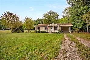 8482 Broad Marsh LN, HAYES VA 23072