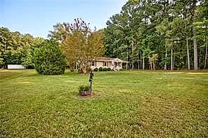 8482 Broad Marsh LN, HAYES VA 23072 - Photo 3