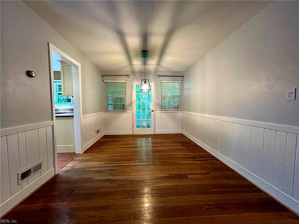 103 Windham RD, NORFOLK VA 23501 - Photo 4