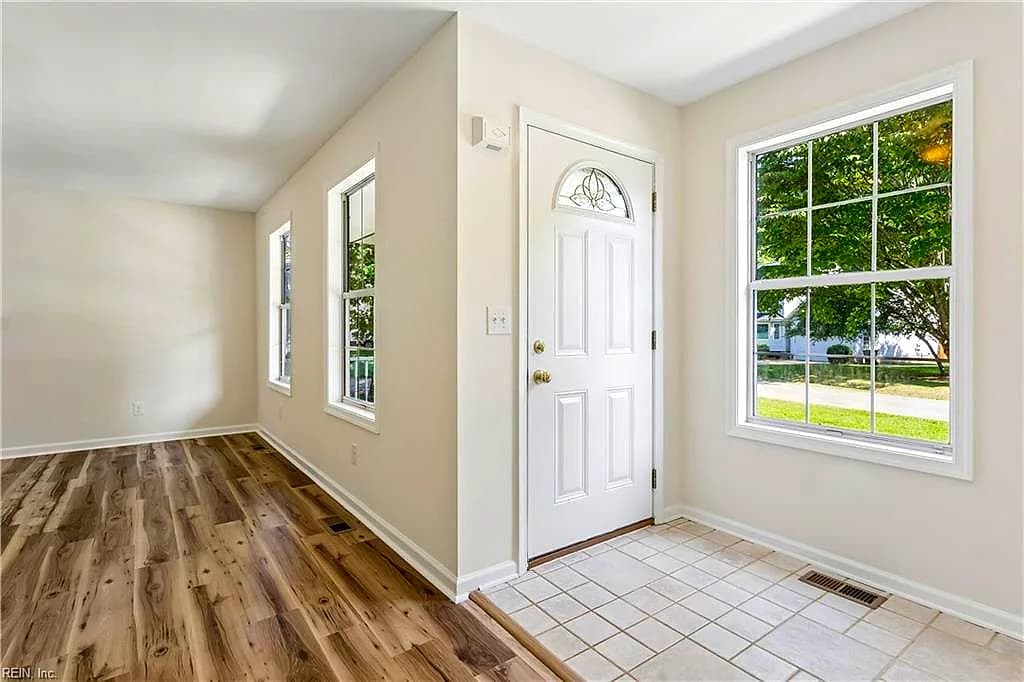 2912 Lancaster CT, WILLIAMSBURG VA 23185 - Photo 5