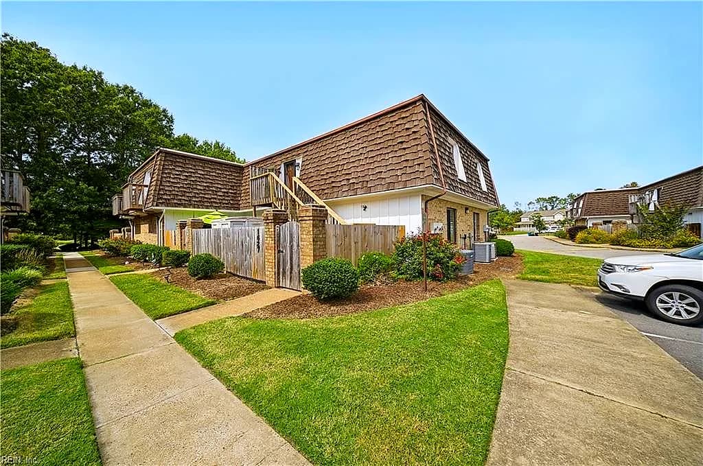 1627 Ocean Bay DR #2A2, VIRGINIA BEACH VA 23454 - Photo 3