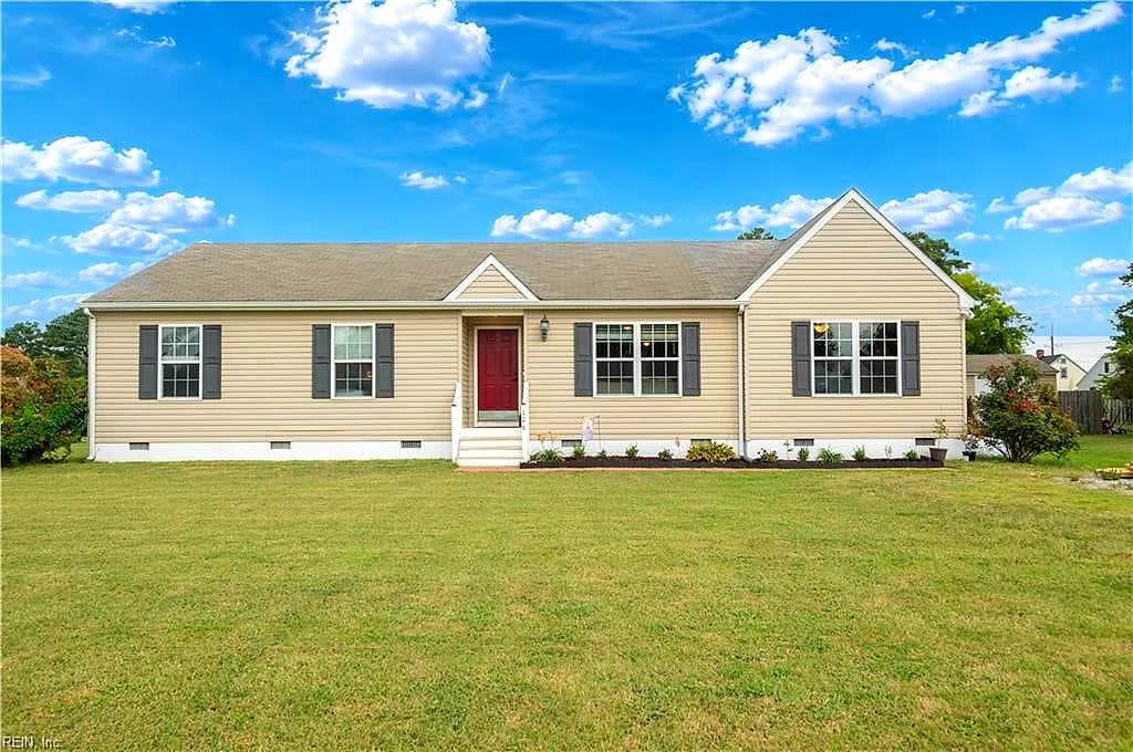 106 Williams ST, SMITHFIELD VA 23430 - Main photo