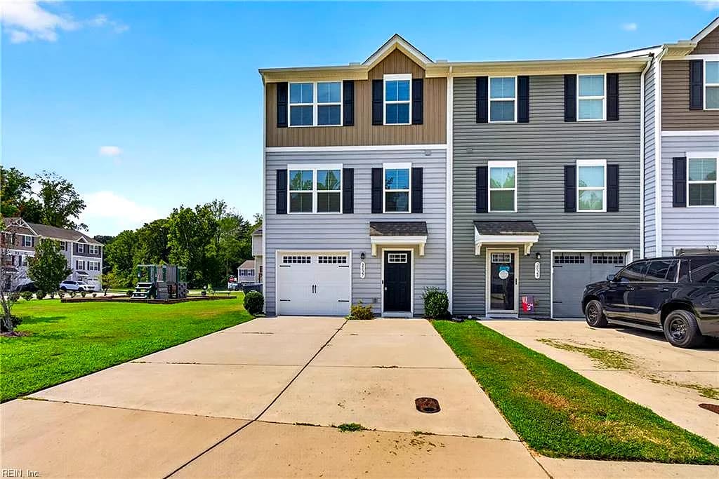 2027 Petersen WAY, SUFFOLK VA 23434 - Photo 2