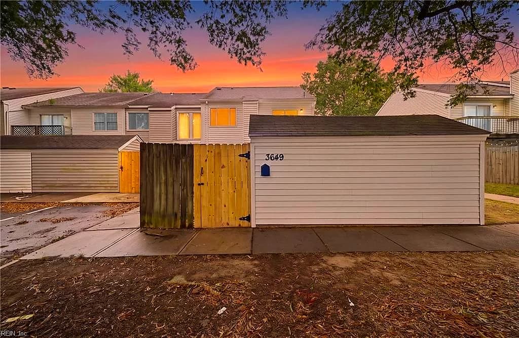 3649 Ship Chandlers WHRF, VIRGINIA BEACH VA 23453 - Main photo