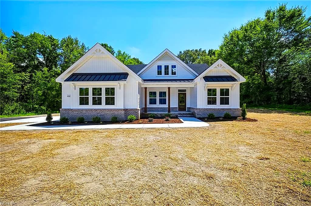 435 Gallbush RD, CHESAPEAKE VA 23322 - Photo 3