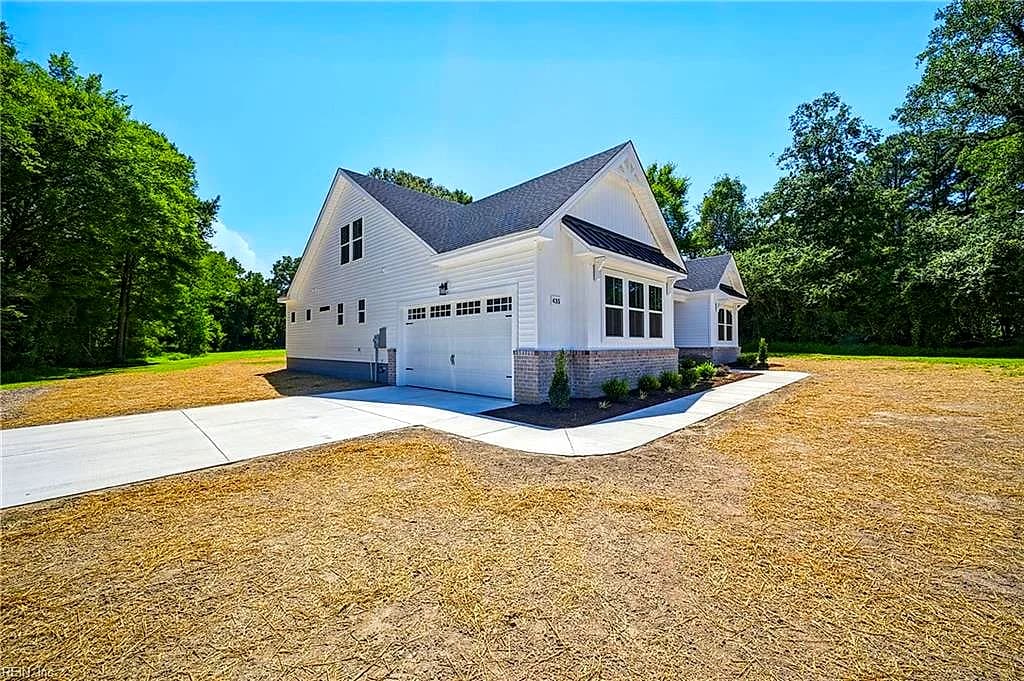 435 Gallbush RD, CHESAPEAKE VA 23322 - Photo 4