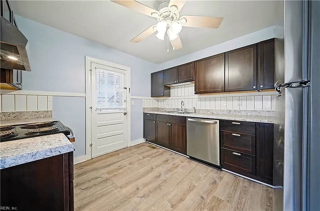 3702 Cape Henry AVE #B, NORFOLK VA 23513 - Photo 4