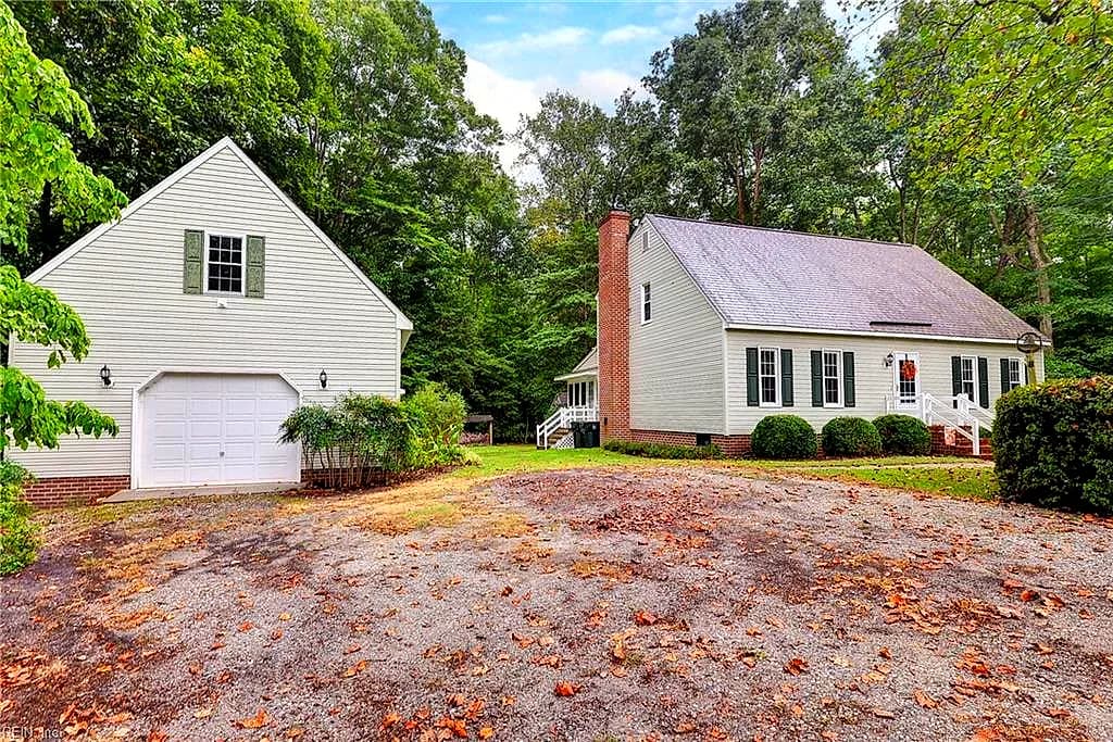 109 Forest LN, WILLIAMSBURG VA 23188 - Main photo