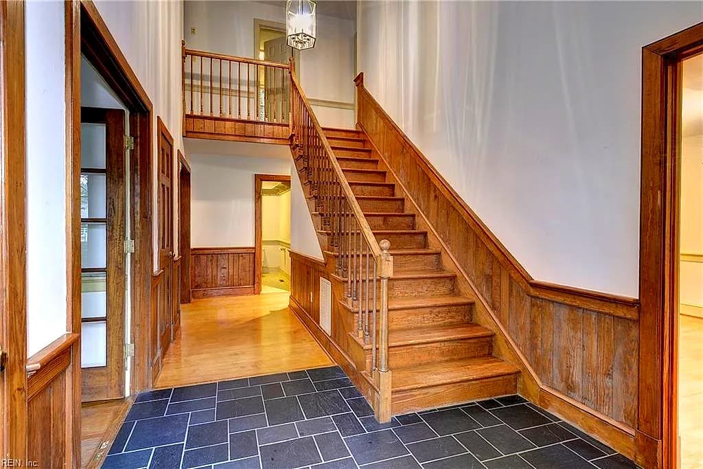 109 Forest LN, WILLIAMSBURG VA 23188 - Photo 5