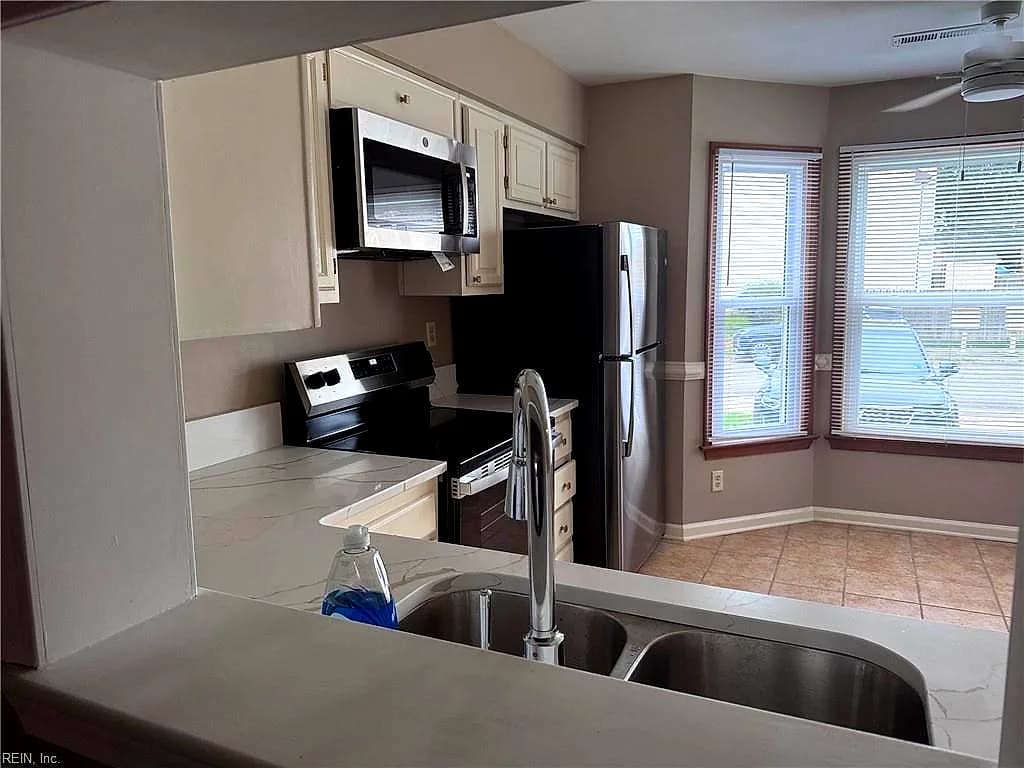 4804 Ledura RD, VIRGINIA BEACH VA 23462 - Photo 4