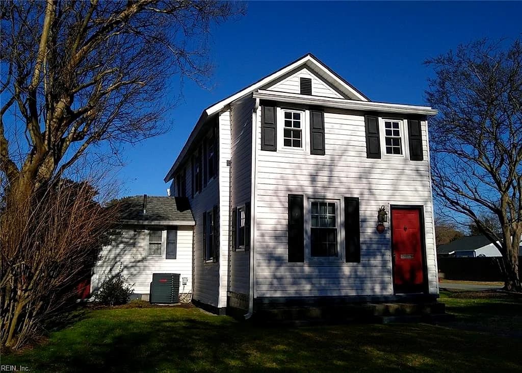 1111 Oldfield ST, HAMPTON VA 23663 - Main photo