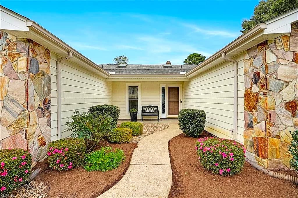 872 Old Cutler RD, VIRGINIA BEACH VA 23454 - Photo 4