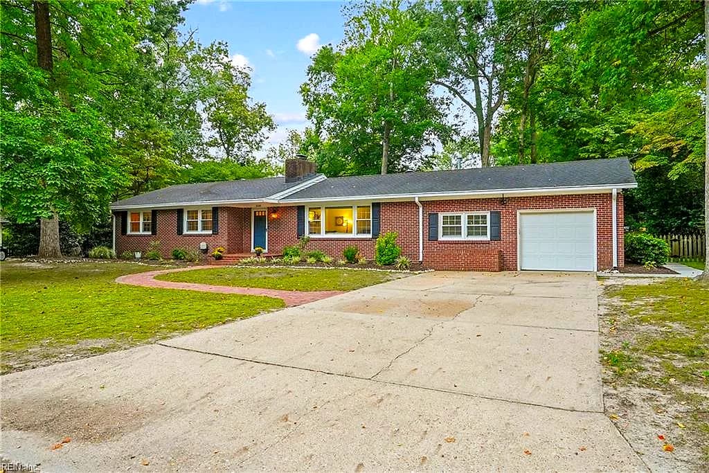 3105 E Cheltingham PL, VIRGINIA BEACH VA 23452 - Main photo