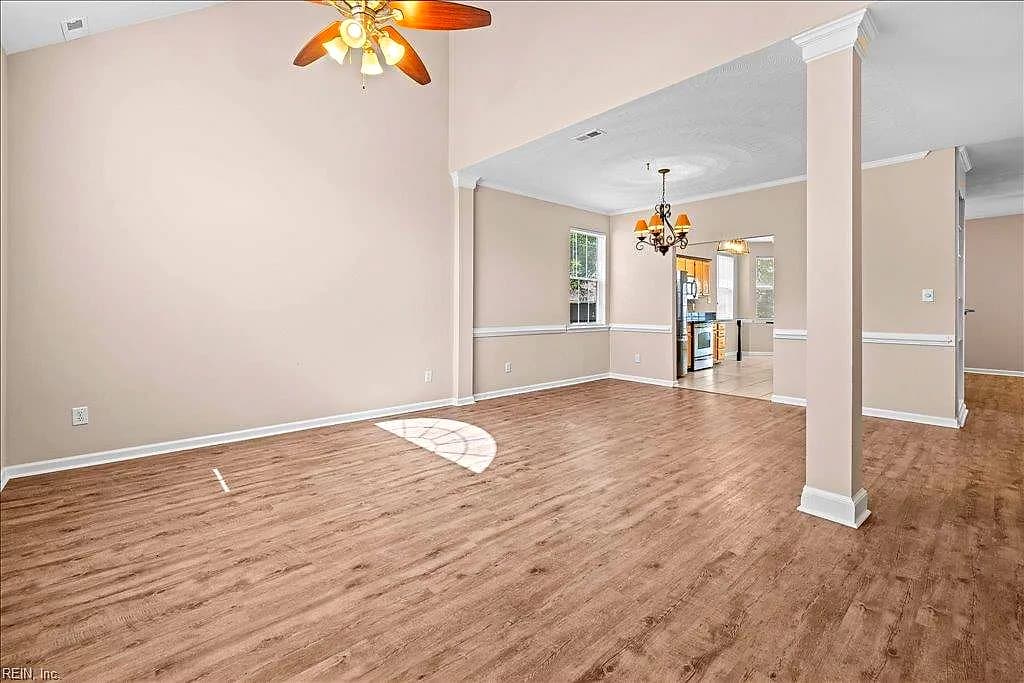 621 Windward DR, CHESAPEAKE VA 23320 - Photo 3