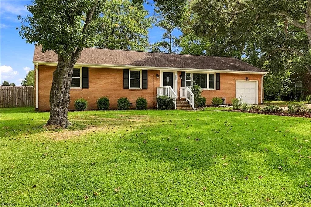 2449 Deerfield Cres, Chesapeake, VA
