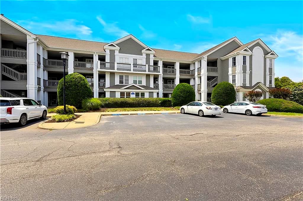 1003 High Dunes QUAY #206, HAMPTON VA 23664 - Photo 4