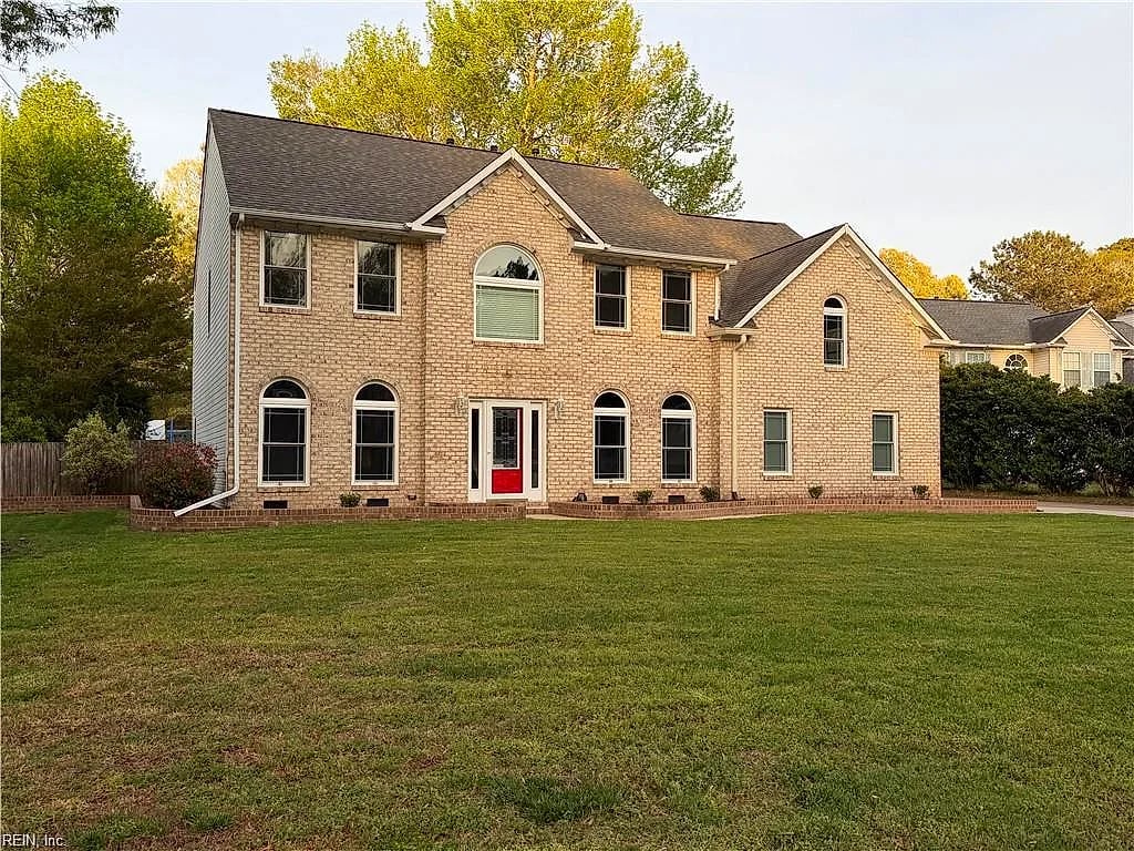 441 Chandler Dr, Chesapeake, VA