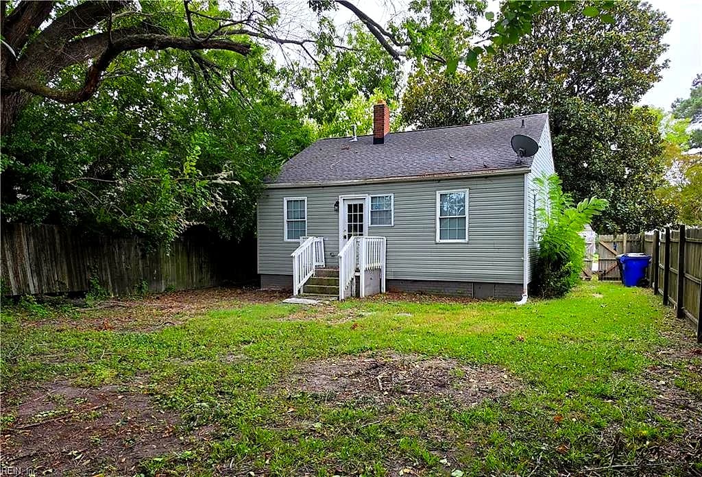 2744 Mapleton AVE, NORFOLK VA 23504 - Photo 3