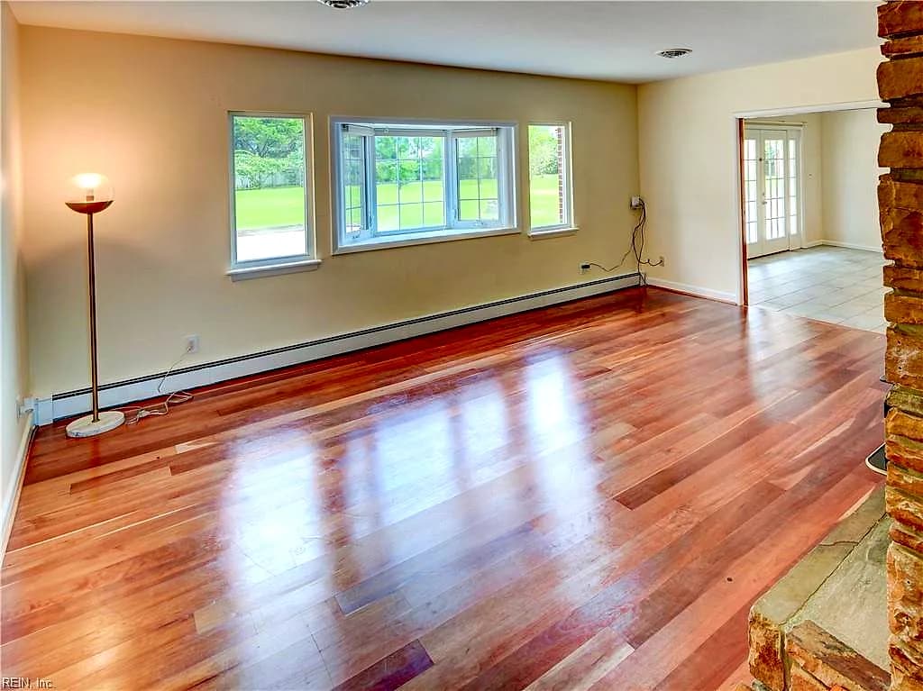 101 Stadium DR, CHESAPEAKE VA 23322 - Photo 5