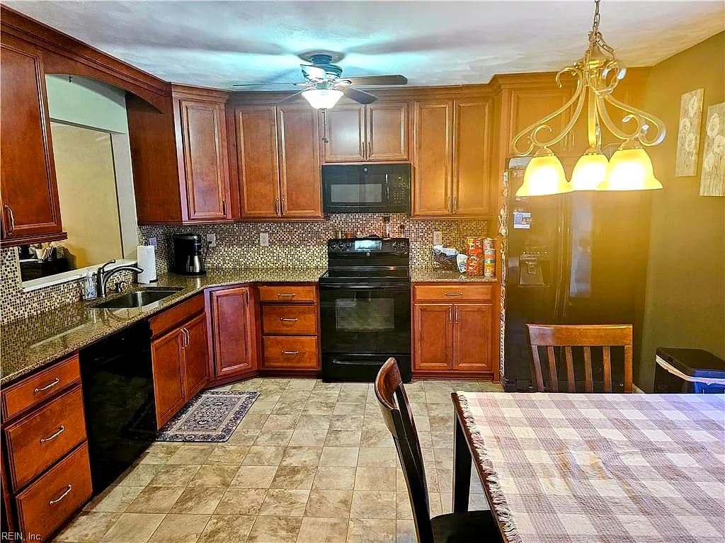 340 Belle Ridge CT, CHESAPEAKE VA 23322 - Photo 5