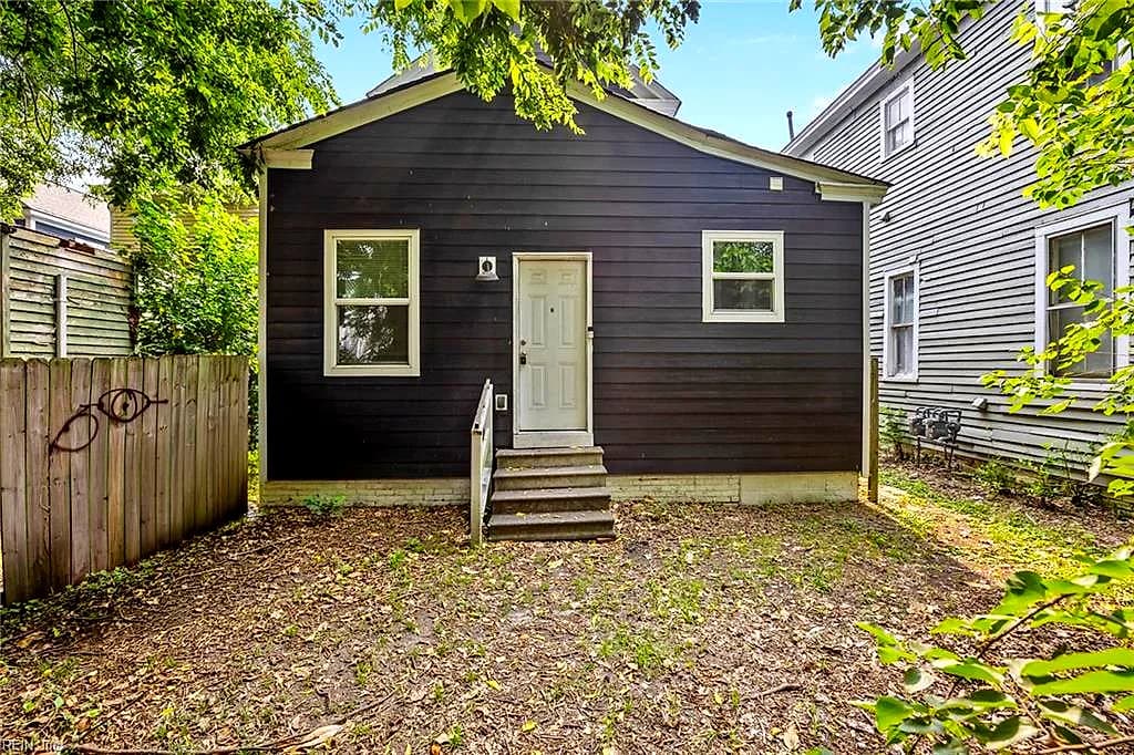 126 Linden AVE #2, PORTSMOUTH VA 23704 - Main photo
