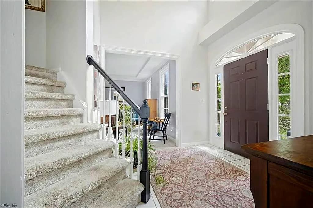 5304 Lake Lawson RD, VIRGINIA BEACH VA 23455 - Photo 4