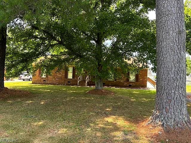 401 Fairview DR, FRANKLIN VA 23851 - Photo 4