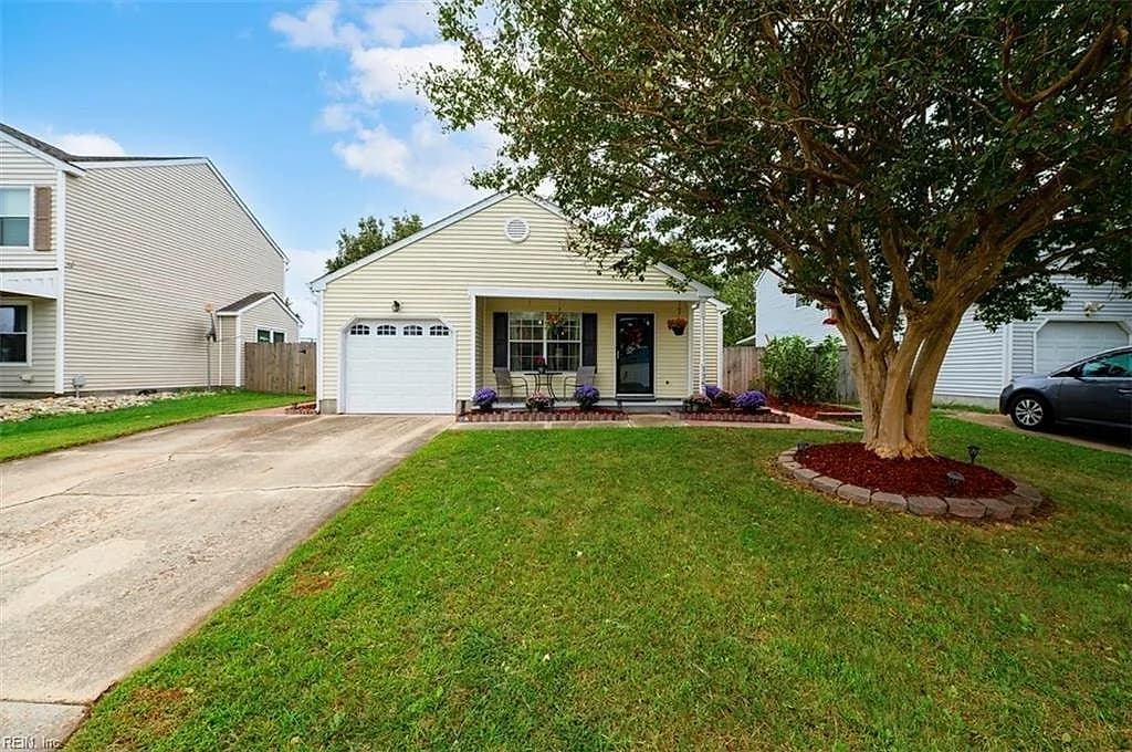 1757 Kitimal DR, VIRGINIA BEACH VA 23454 - Photo 2