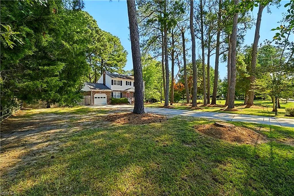 242 Hunts Neck RD, POQUOSON VA 23662 - Photo 4