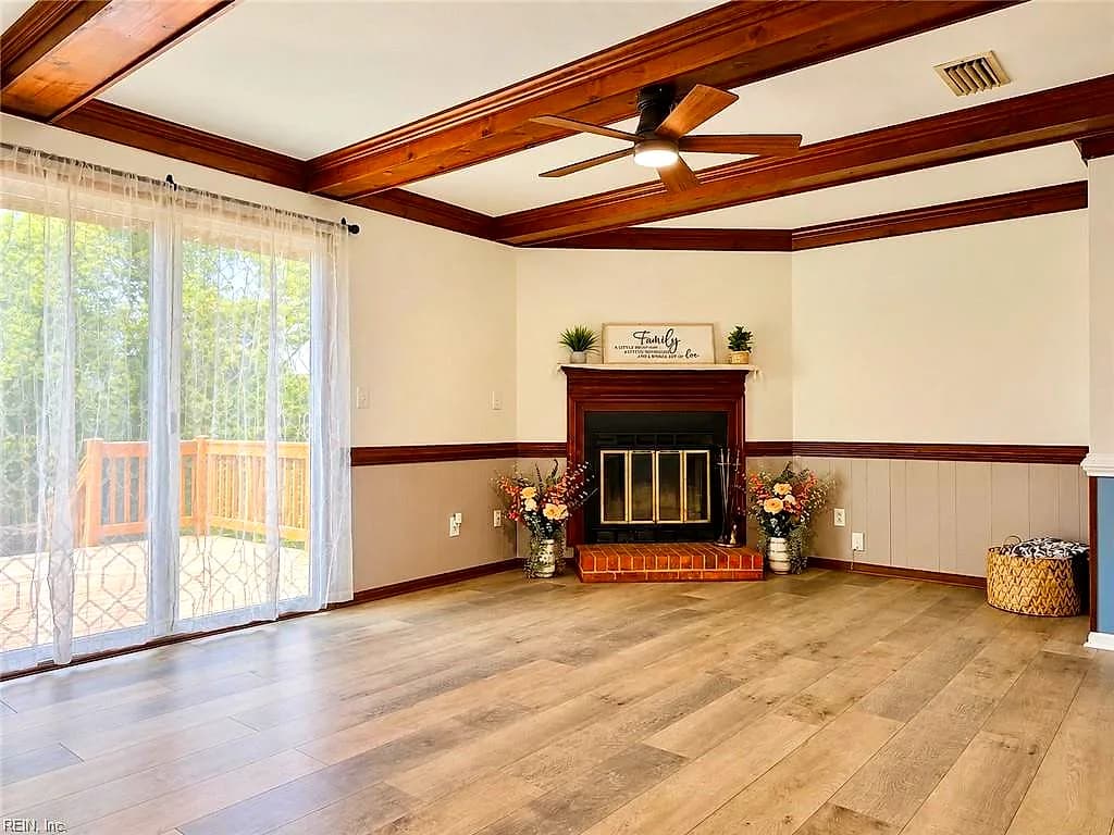 300 San Roman DR, CHESAPEAKE VA 23322 - Photo 4