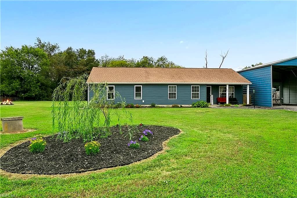6824 Michael LN, HAYES VA 23072 - Photo 4