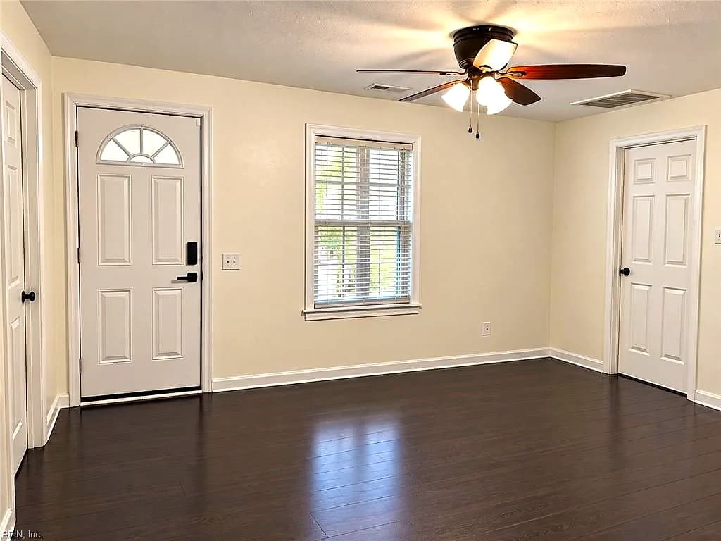 2112 Georgia AVE, SUFFOLK VA 23434 - Photo 4