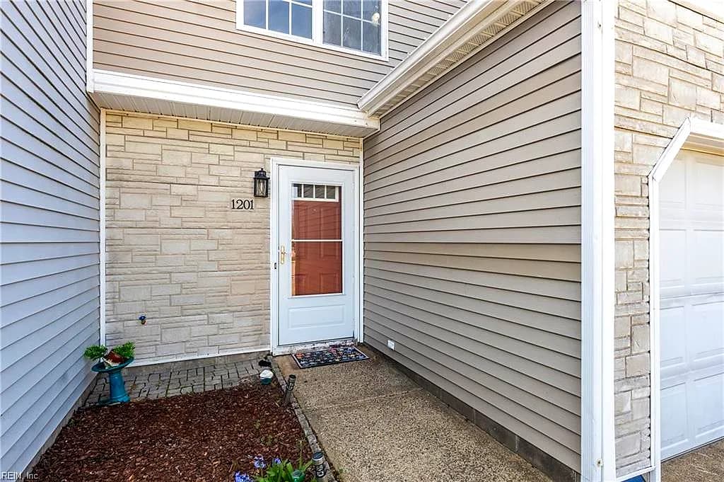 1201 Alder CT, CHESAPEAKE VA 23320 - Photo 5