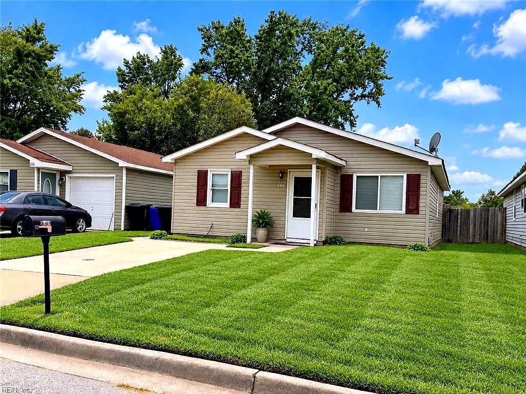 3816 Augustine CIR, PORTSMOUTH VA 23703