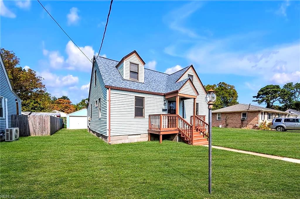 9235 Phillip AVE, NORFOLK VA 23503 - Photo 5