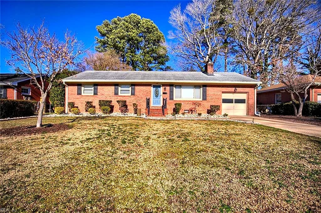 112 Parker AVE, NEWPORT NEWS VA 23606 - Photo 2