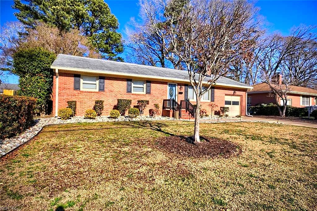 112 Parker AVE, NEWPORT NEWS VA 23606 - Photo 4