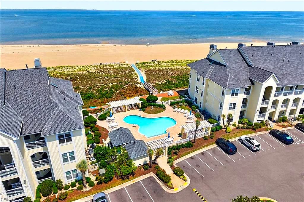 3159 Silver Sands CIR #103, VIRGINIA BEACH VA 23451 - Photo 2