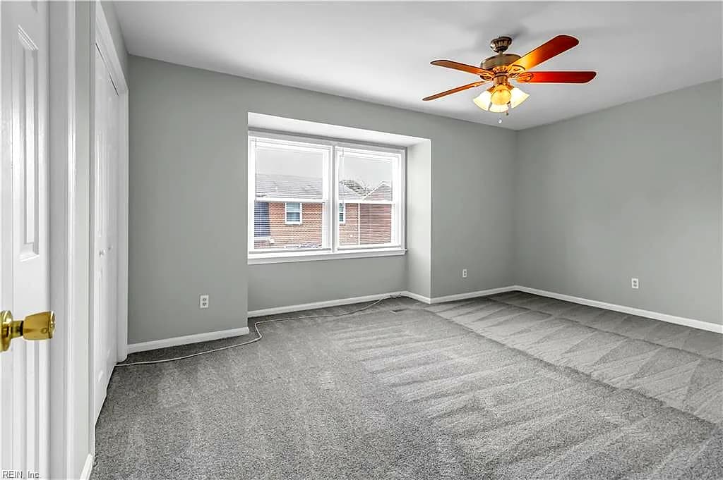 360 Susan Constant DR, NEWPORT NEWS VA 23608 - Photo 3