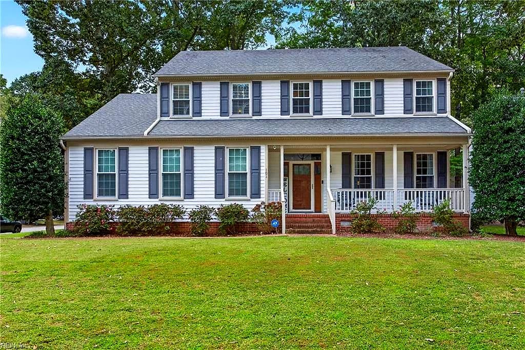 101 Gorham CT, YORKTOWN VA 23693 - Photo 2