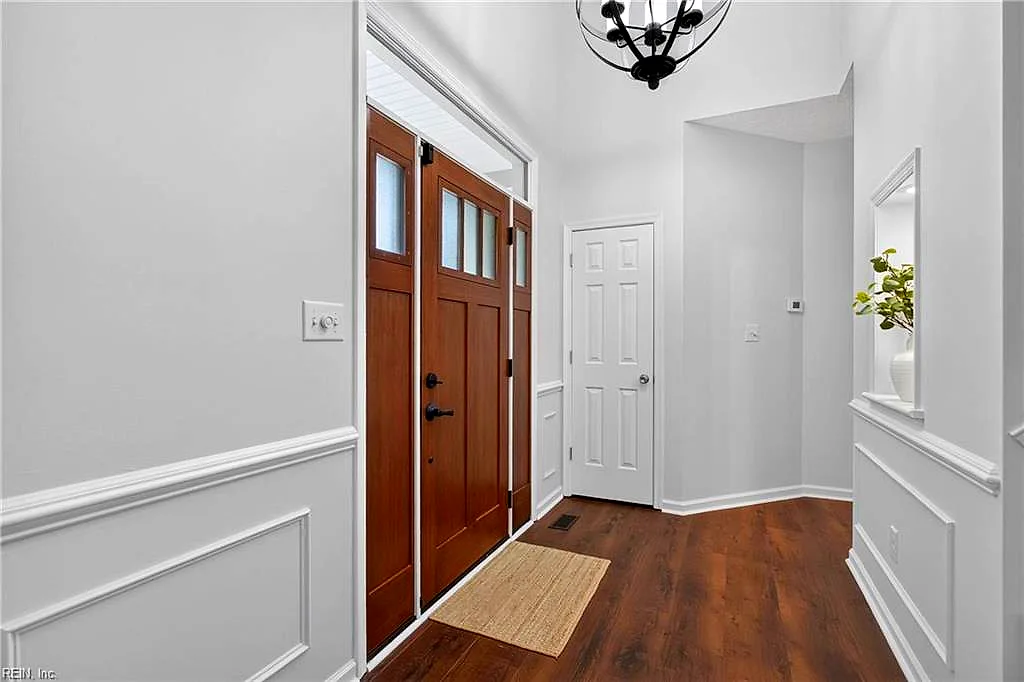 101 Gorham CT, YORKTOWN VA 23693 - Photo 4