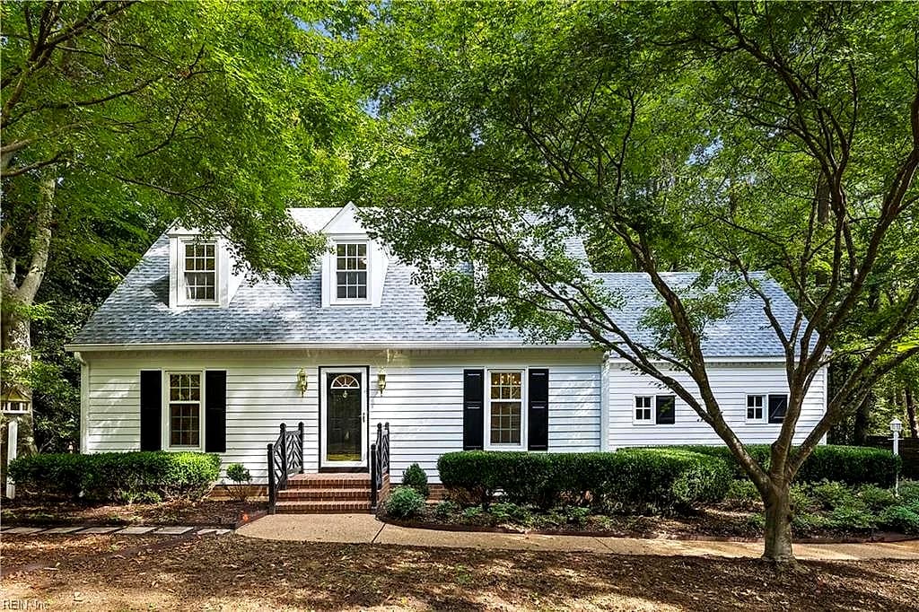 1 Kensington CT, WILLIAMSBURG VA 23188 - Main photo