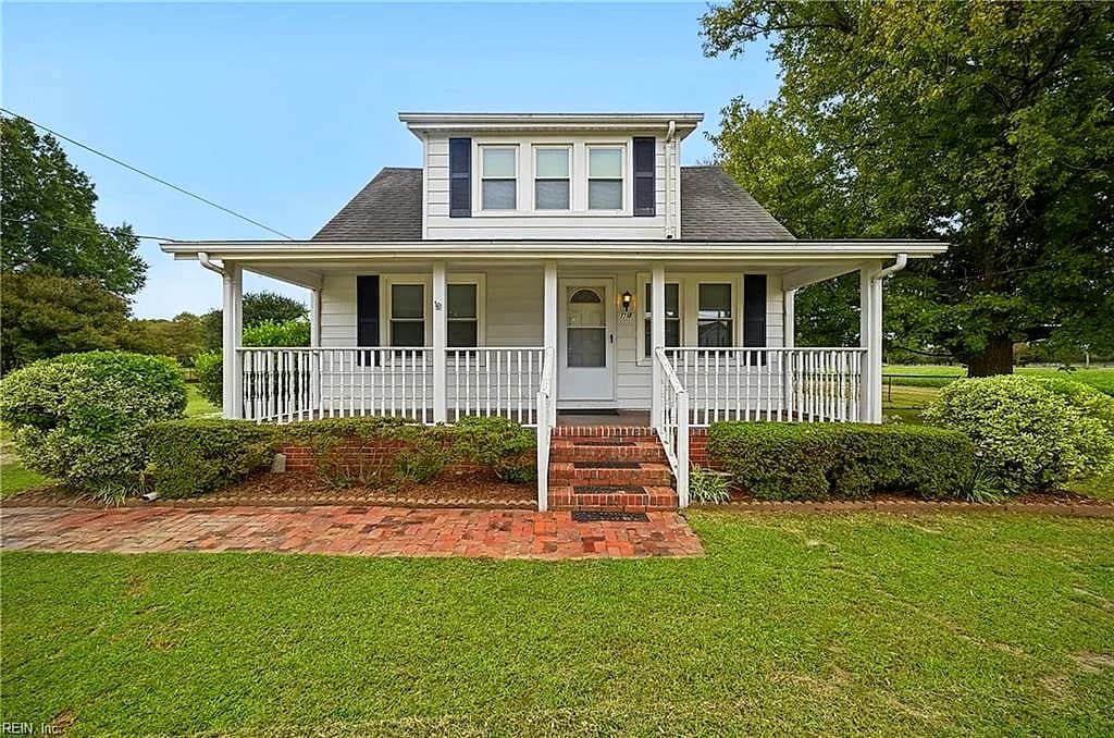 1317 Bells RD, VIRGINIA BEACH VA 23454 - Photo 2